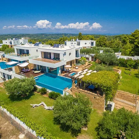 Villa Olive Hills *