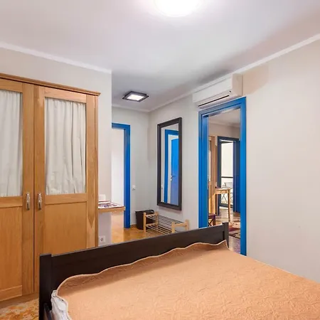 Villa Olive Hills *