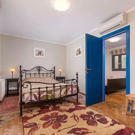 Olive Hills Villa