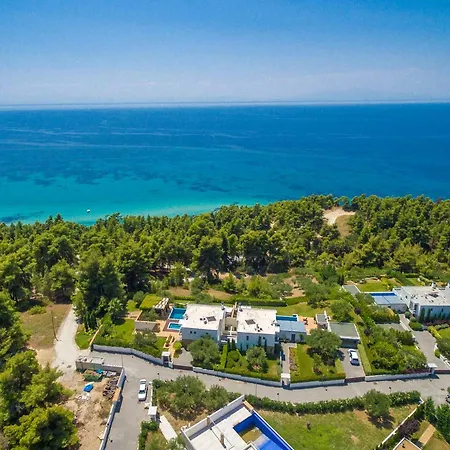 Olive Hills Siviri