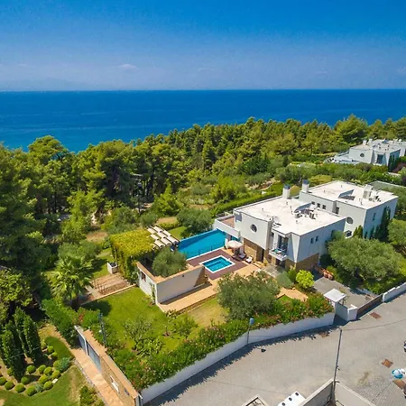 Olive Hills Siviri